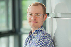 <p>Dr. André Scheffel gehört zu den herausragenden Forschern die im Rahmen des Emmy-Noether-Programms eine eigene Forschungsgruppe leiten.<i></i></p>
